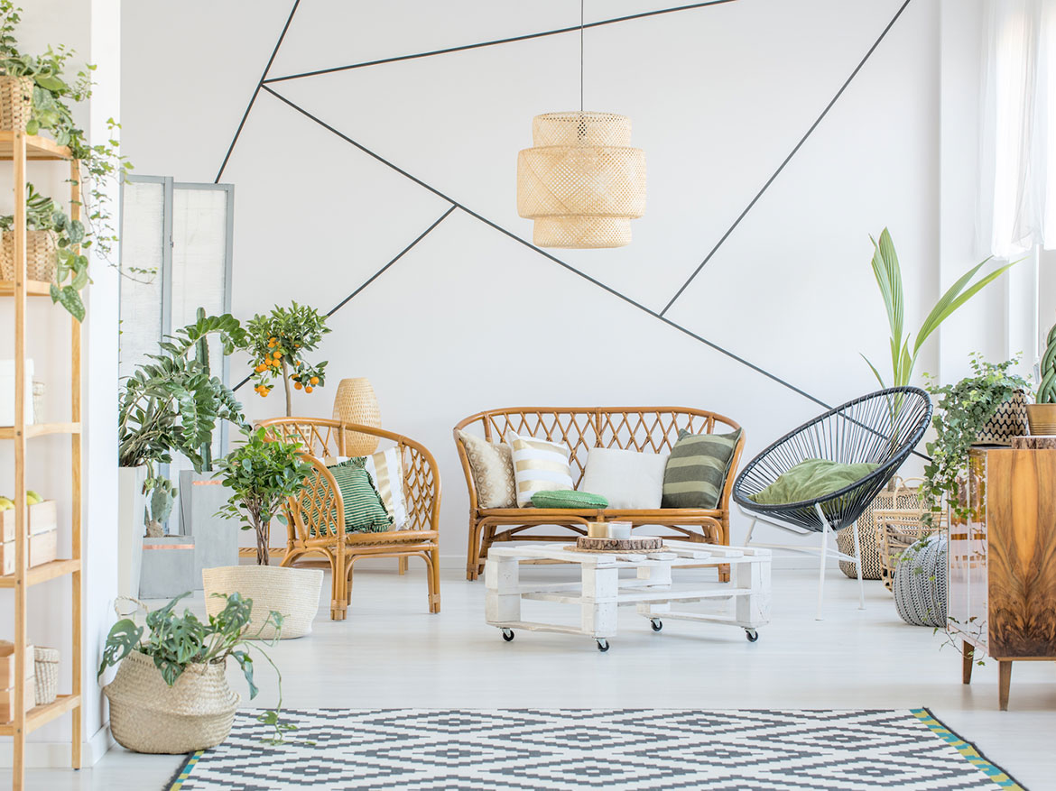 Read more about the article Renovated apartment at last floor